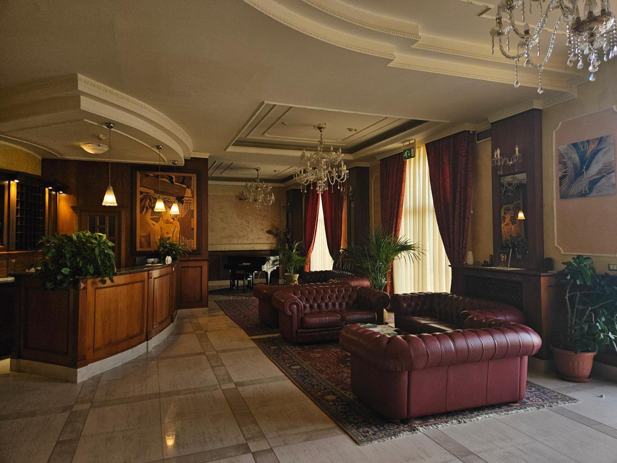 Hotel Villa Santa Maria ヴィッラピアーナ エクステリア 写真