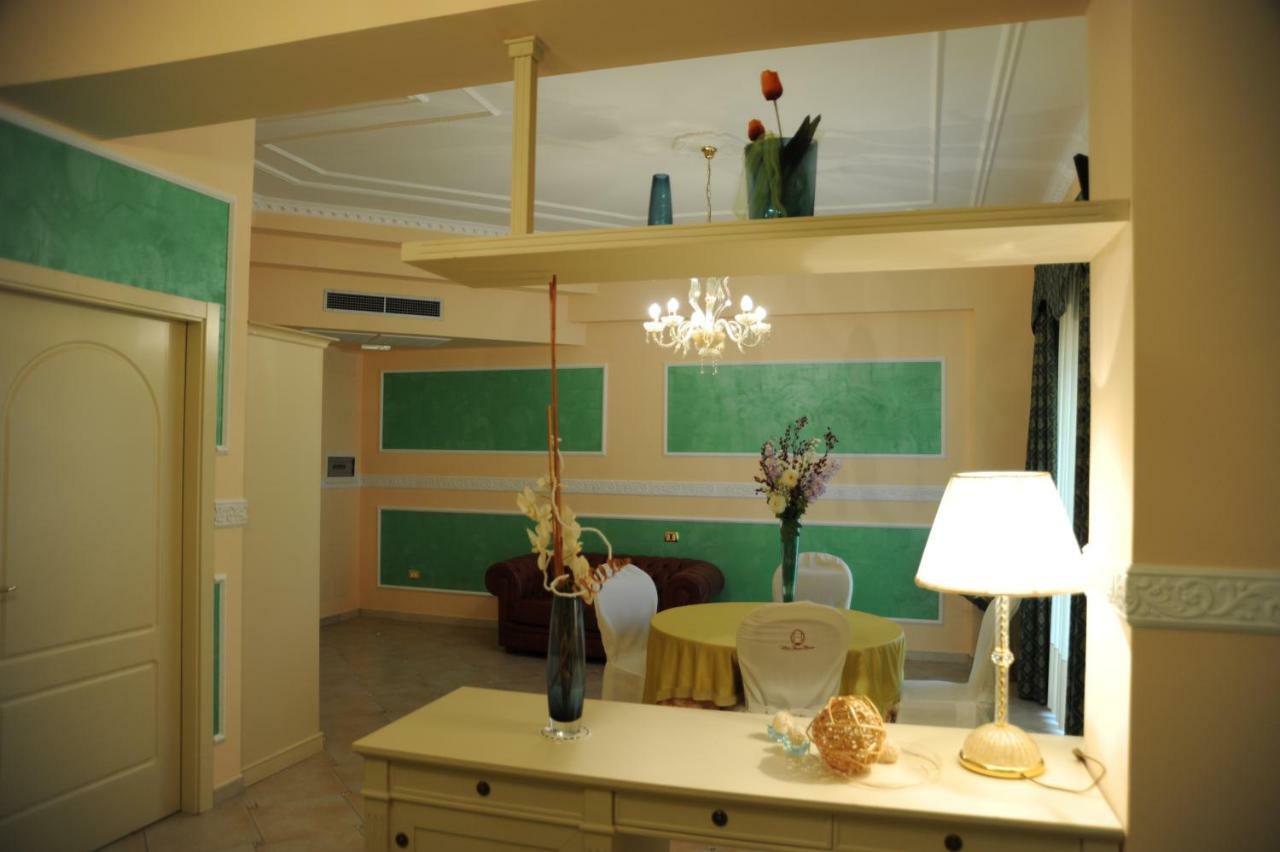 Hotel Villa Santa Maria ヴィッラピアーナ エクステリア 写真