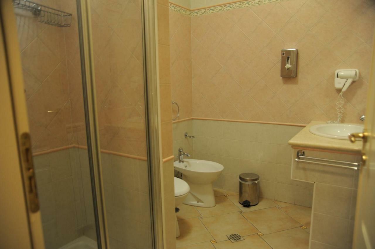 Hotel Villa Santa Maria ヴィッラピアーナ エクステリア 写真